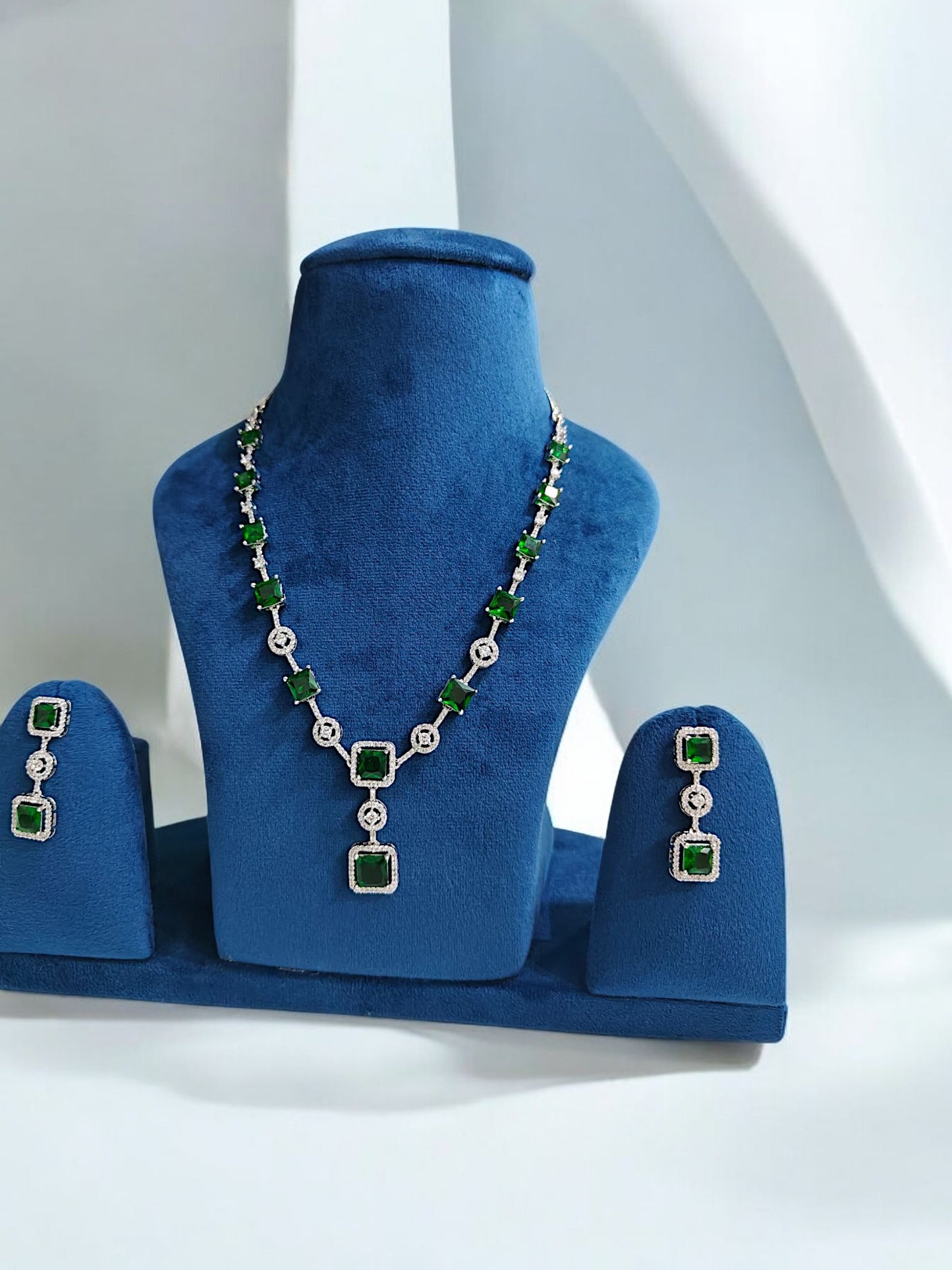 Enfashionate Voguish Rhodium-Plated Cordate Pink Sapphire Necklace With Zirconia Accents