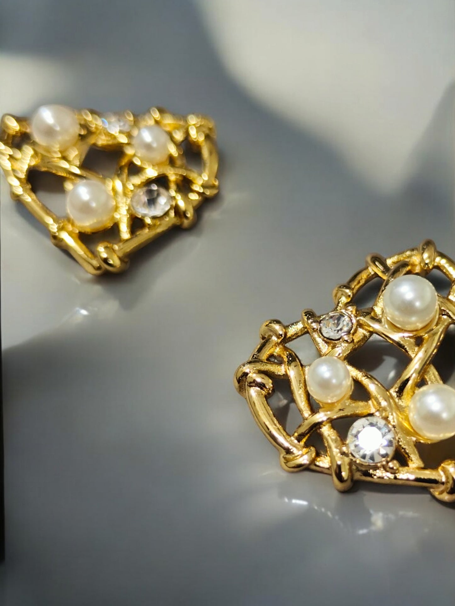Enfashionate Anti Tarnish Pearl Heart shaped Earrings