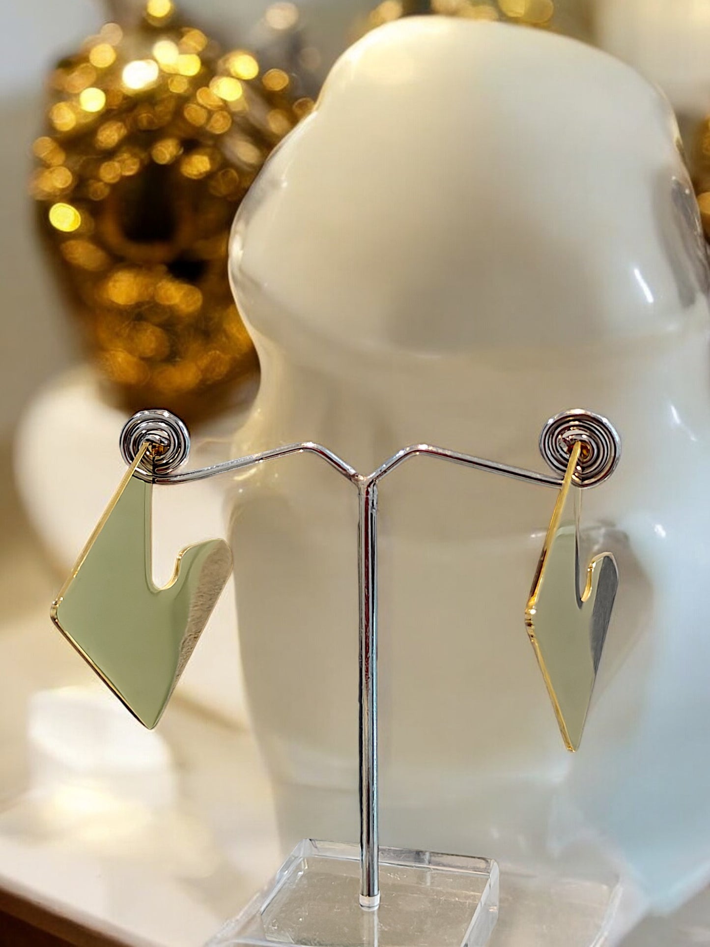 18K Gold Plated Stainless Steel Waterproof Stud Earrings.