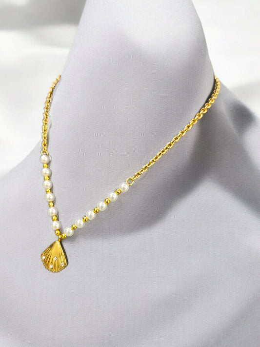 Enfashionate Anti Tarnish Pendant Set