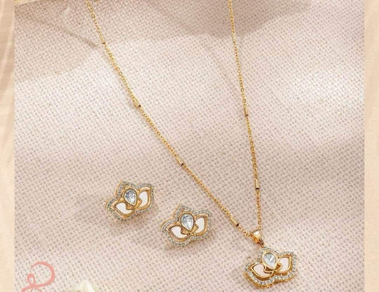 Elegant Lotus Pendant Set
