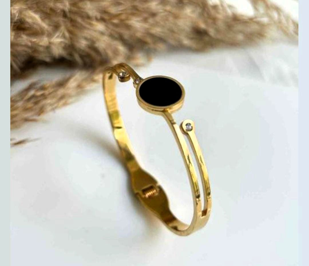 Anti Tarnish Black Stone Bracelet